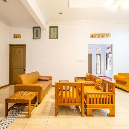 Spot On 2395 Hotel Aden 2 Syariah Tasikmalaya Zewnętrze zdjęcie